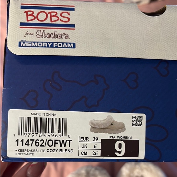 Skechers BOBS Cream Plush Slippers - Picture 2 of 5